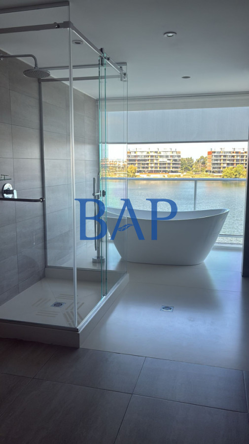 Apartamento ID.190 - Espectacular venta o alquiler - 4 dorm. -  Barra de Carrasco