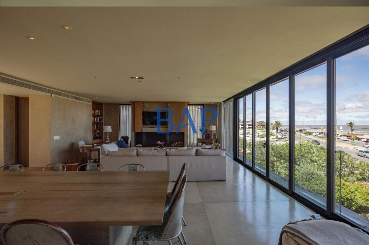 Apartamento ID.187 - Apartamento en Venta Carrasco 