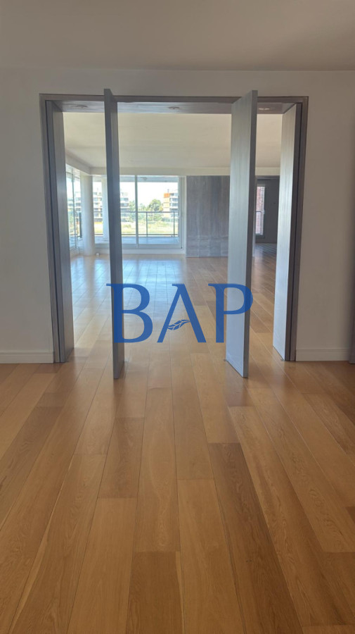 Apartamento ID.190 - Espectacular venta o alquiler - 4 dorm. -  Barra de Carrasco