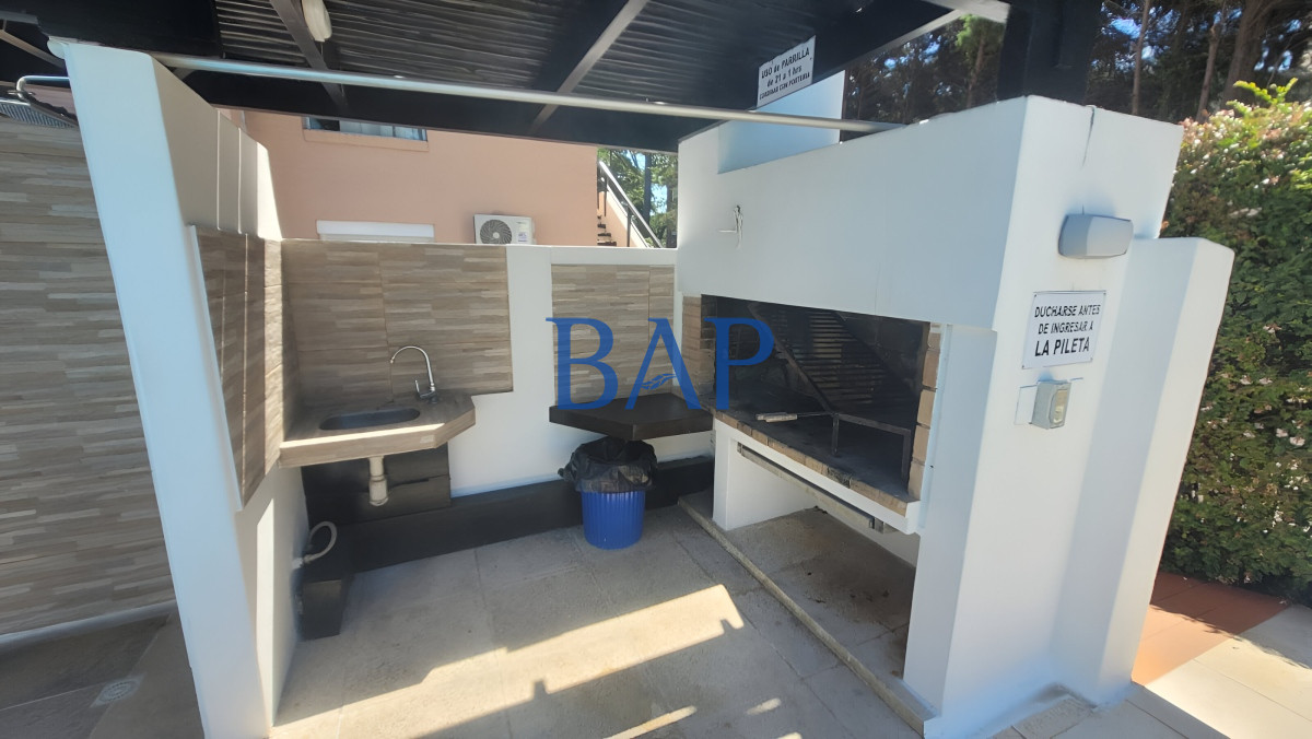 Apartamento ID.64 - Apartamento Playa Mansa -  3 dorm.