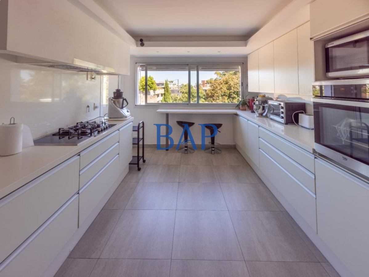 Apartamento ID.190 - Espectacular venta o alquiler - 4 dorm. -  Barra de Carrasco