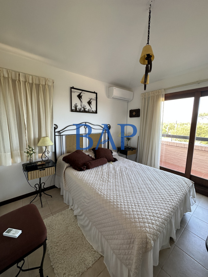 Casa ID.63 - Casa en Manantiales - 4 dorm.