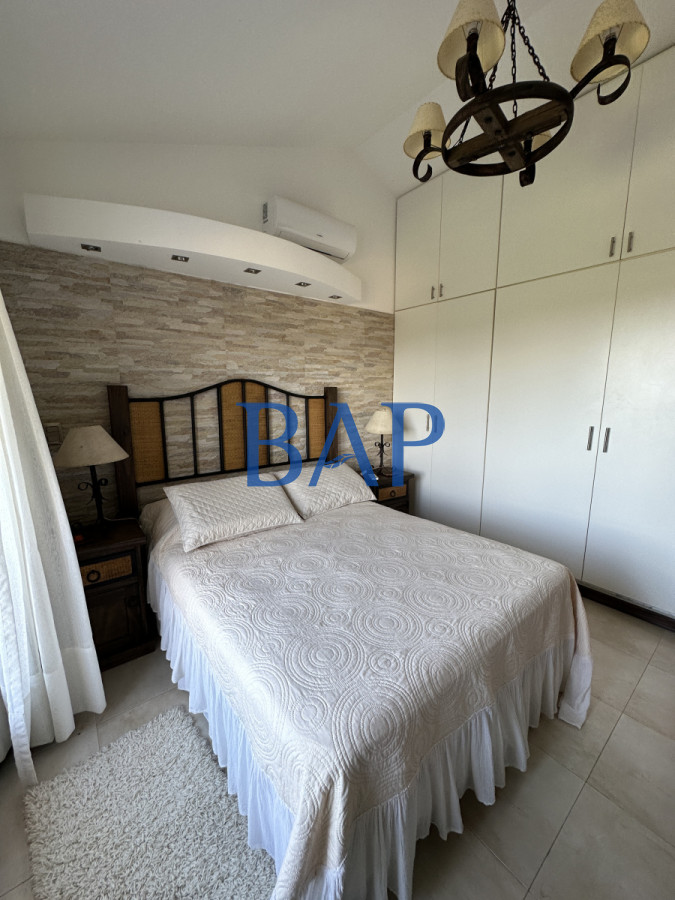 Casa ID.63 - Casa en Manantiales - 4 dorm.