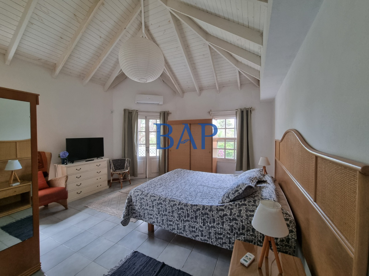 Casa ID.41 - Casa en La Barra - 5 dorm.