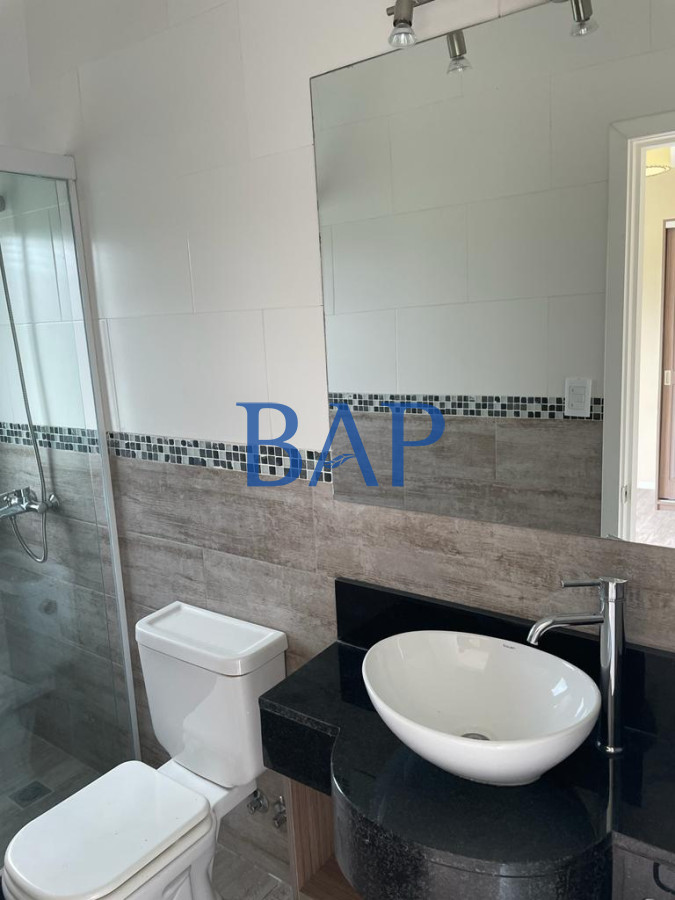 Casa ID.130 - Venta o alquiler - 3 dorm. - Mirador de la Tahona