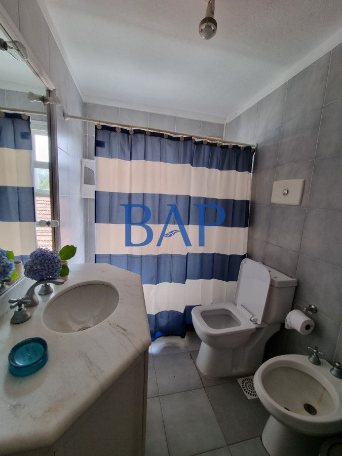 Casa ID.41 - Casa en La Barra - 5 dorm.