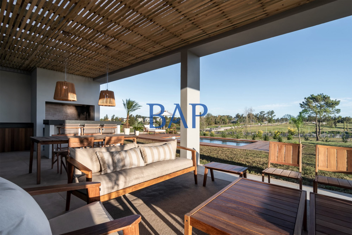 Casa ID.204 - Venta o alquiler - 4 dorm. - Los Olivos de la Tahona