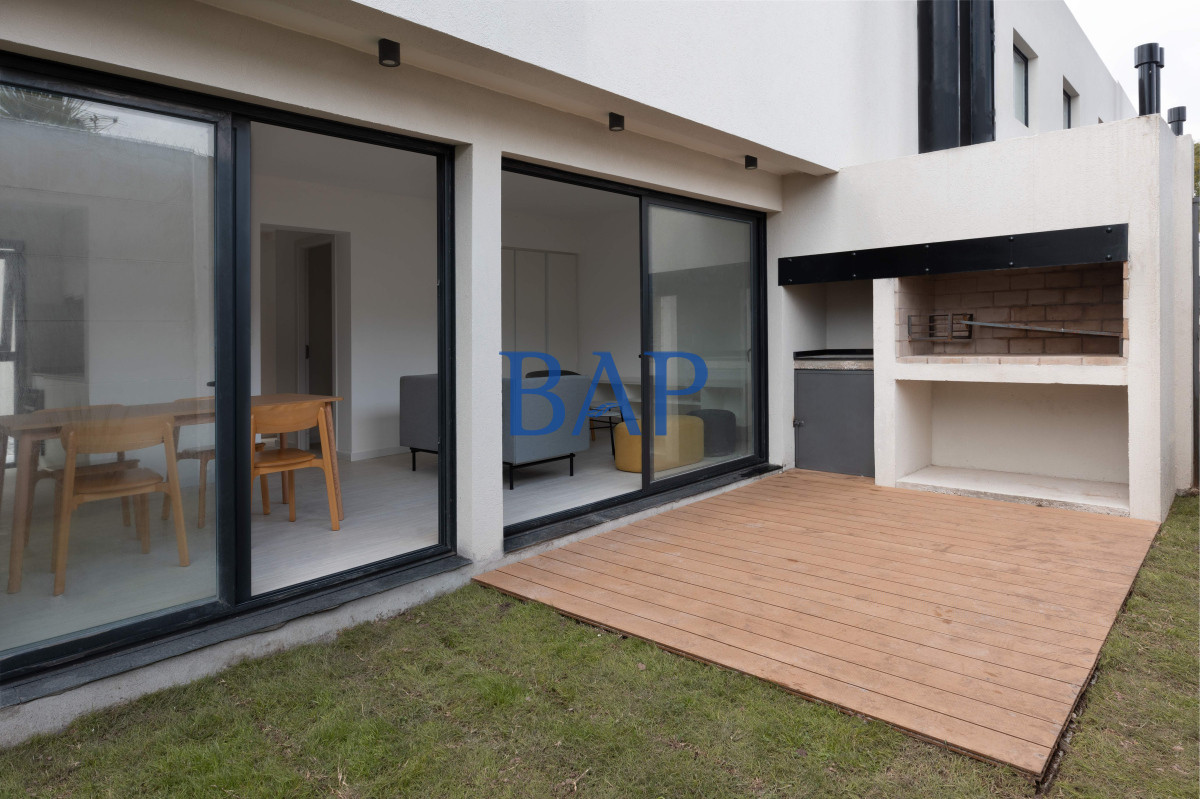 Casa ID.148 - Venta - 2 dormitorios - Carrasco