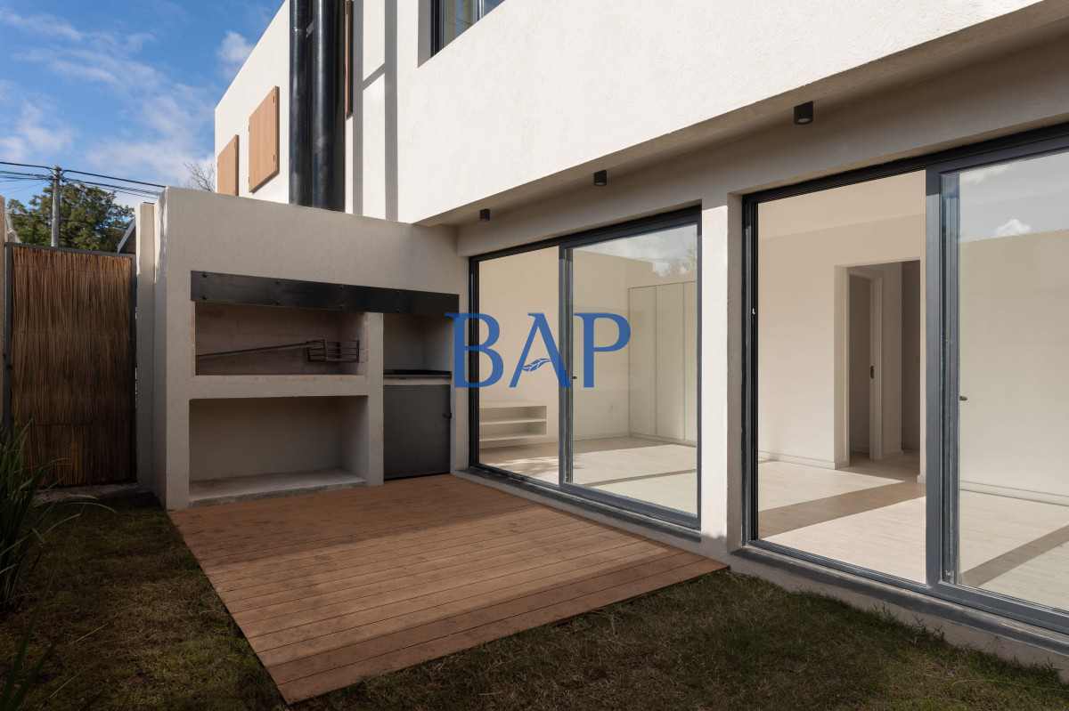 Casa ID.148 - Venta - 2 dormitorios - Carrasco