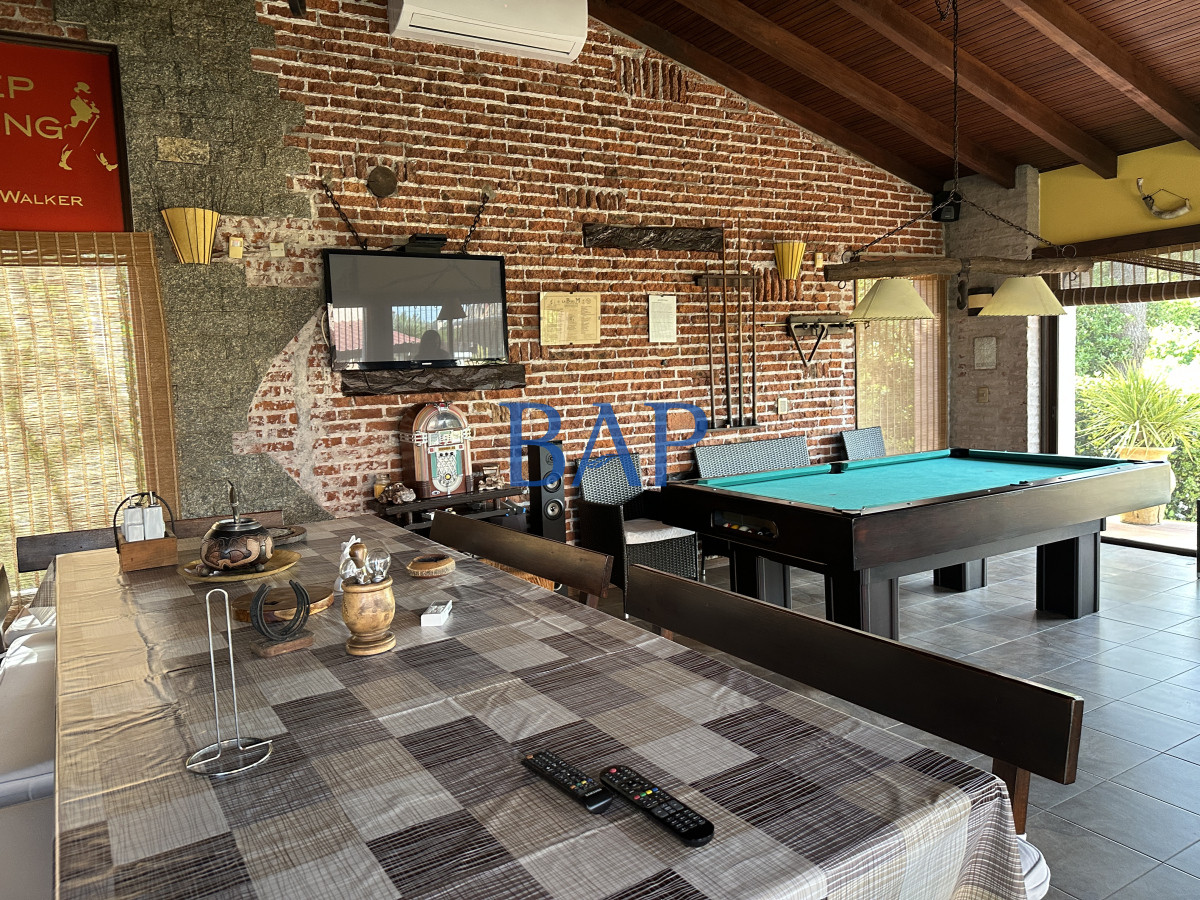 Casa ID.63 - Casa en Manantiales - 4 dorm.