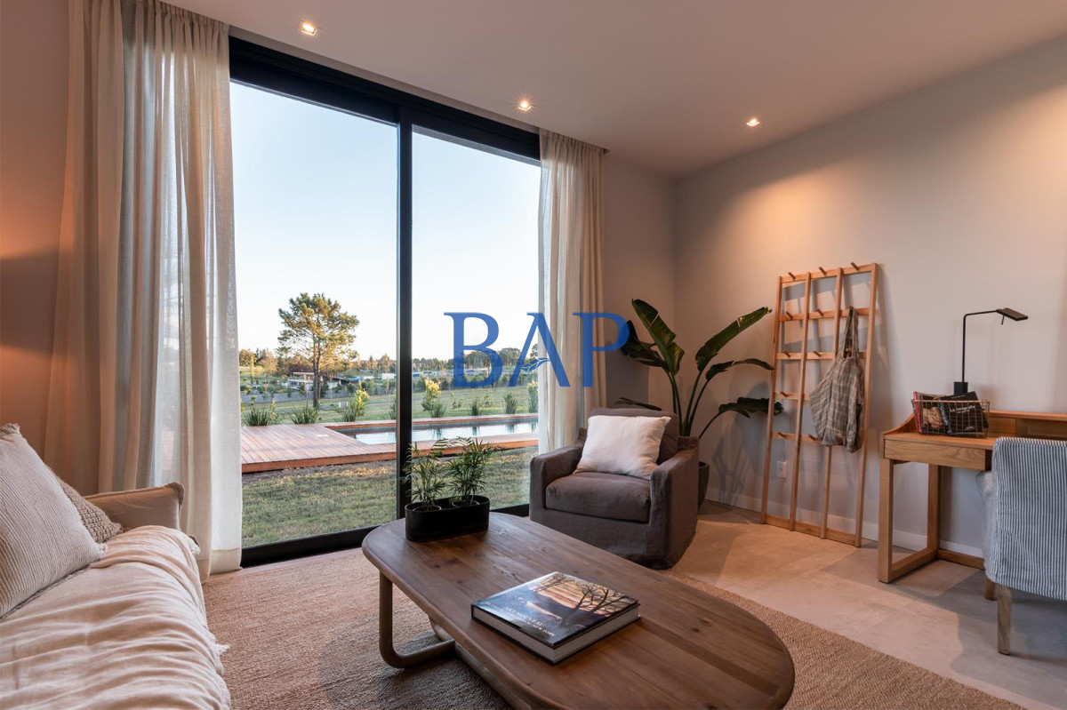 Casa ID.204 - Venta o alquiler - 4 dorm. - Los Olivos de la Tahona
