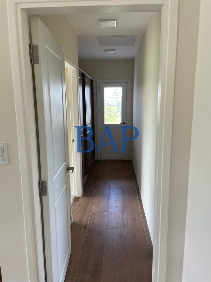 Casa ID.130 - Venta o alquiler - 3 dorm. - Mirador de la Tahona
