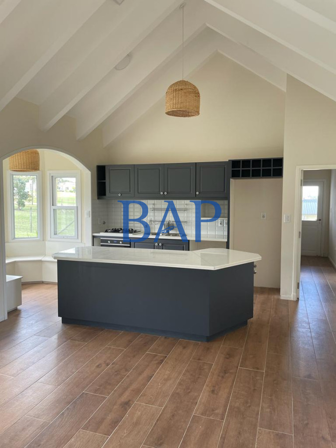 Casa ID.130 - Venta o alquiler - 3 dorm. - Mirador de la Tahona