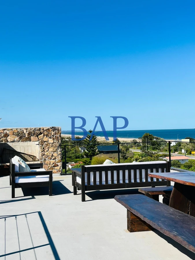 Casa ID.37 - Casa en Altos de Punta Piedras - 4 dorm.