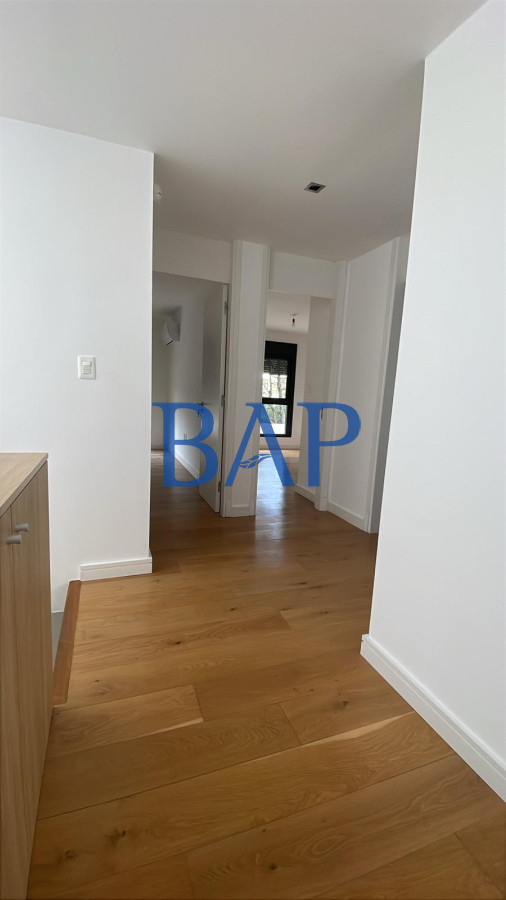 Casa ID.147 - Alquiler - 3 dor. - San Nicolas