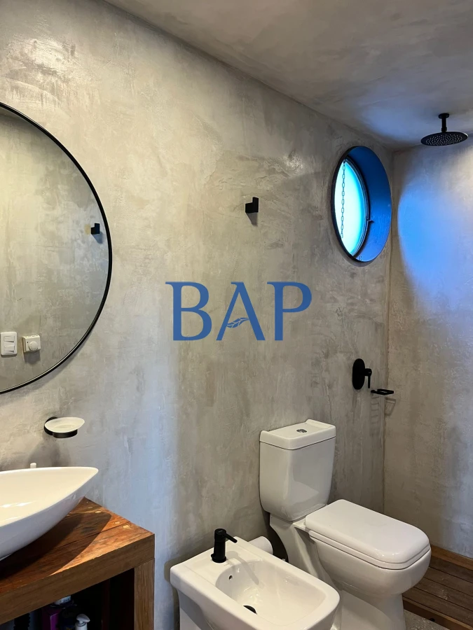 Casa ID.37 - Casa en Altos de Punta Piedras - 4 dorm.