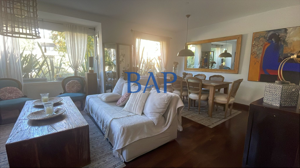 Casa ID.151 - Venta - 4 dorm. - San Nicolas