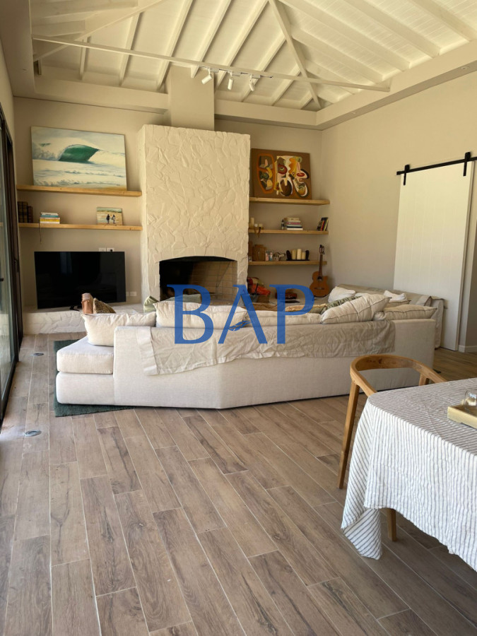 Casa ID.173 - Alquiler - 3 dormitorios - Los Olivos