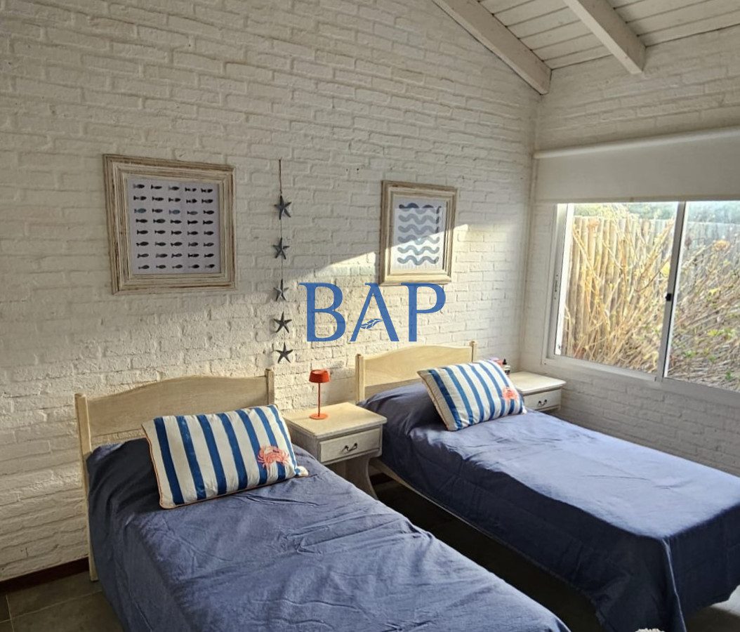 Casa ID.203 - Casa 2 dorm. - La Barra