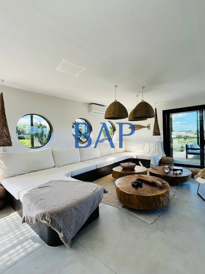 Casa ID.37 - Casa en Altos de Punta Piedras - 4 dorm.