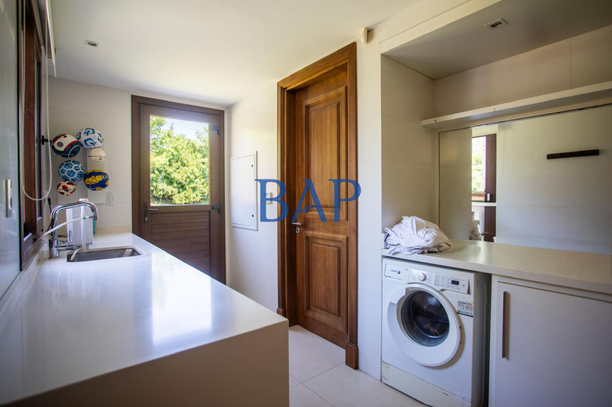 Casa ID.172 - Lomas de la Tahona