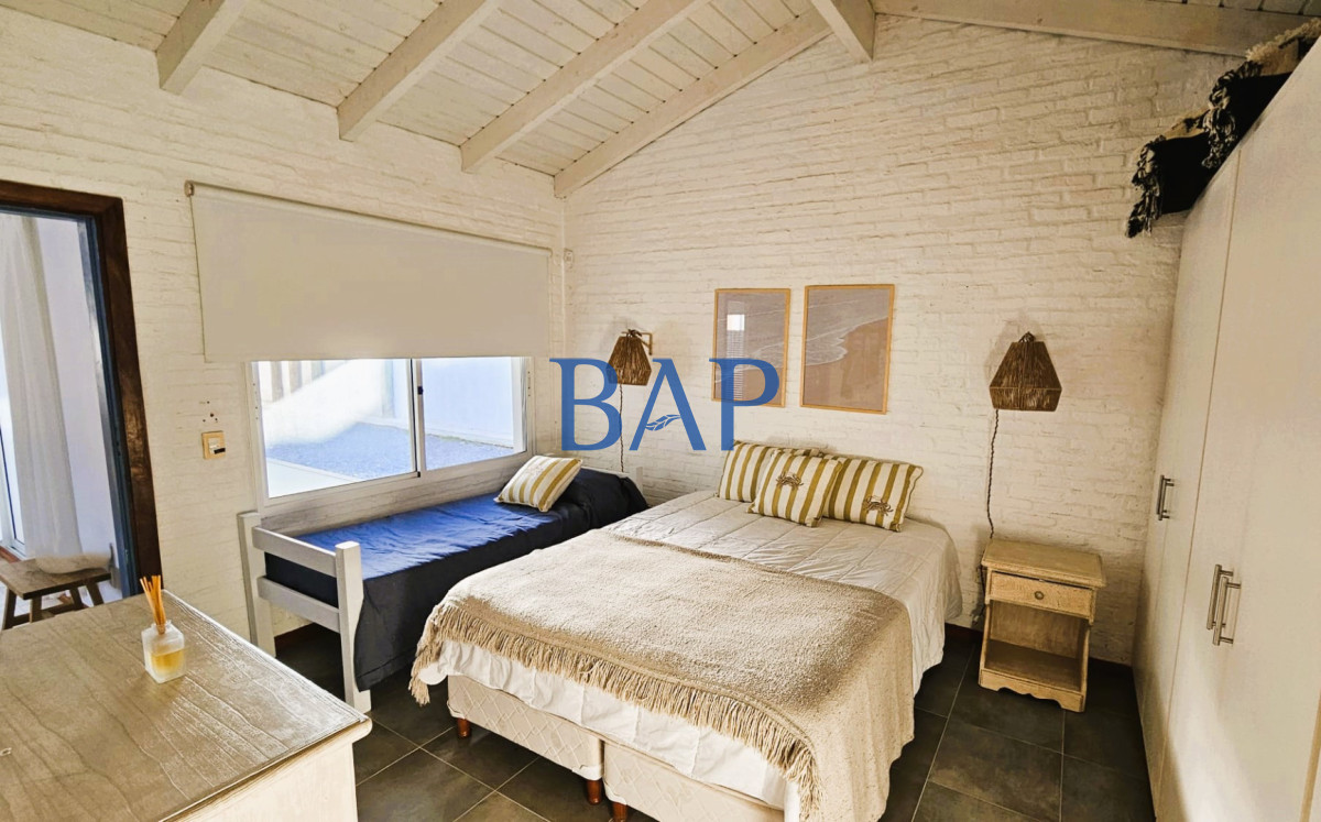 Casa ID.203 - Casa 2 dorm. - La Barra