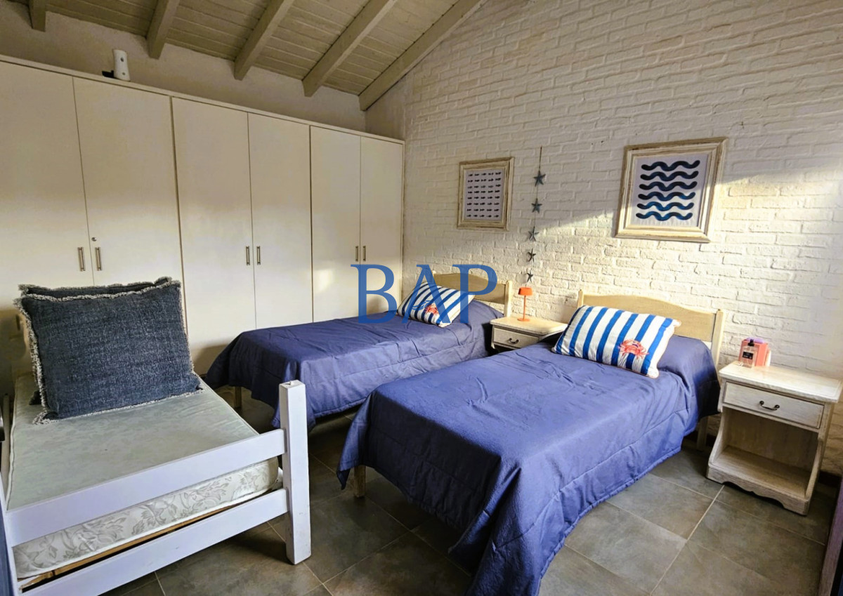 Casa ID.203 - Casa 2 dorm. - La Barra