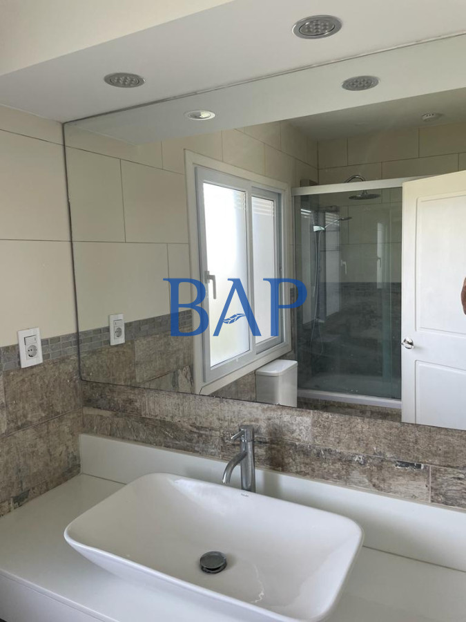 Casa ID.130 - Venta o alquiler - 3 dorm. - Mirador de la Tahona