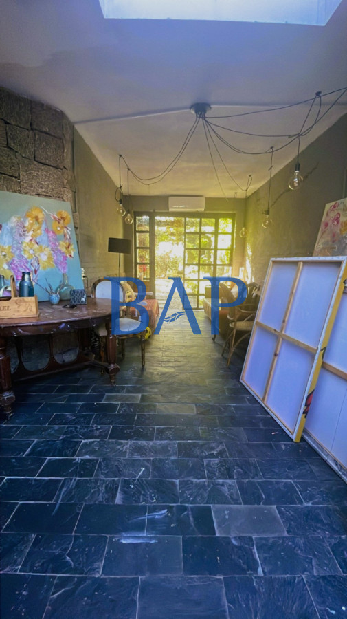 Casa ID.151 - Venta - 4 dorm. - San Nicolas