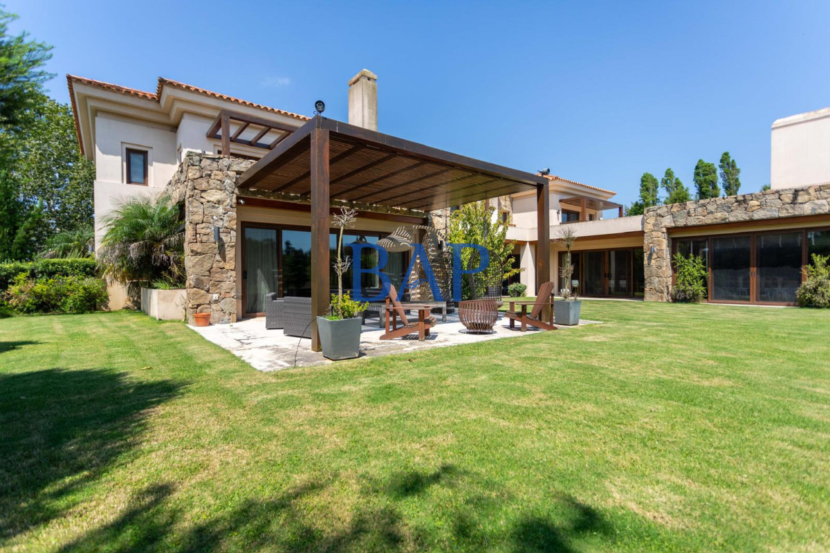 Casa ID.172 - Lomas de la Tahona