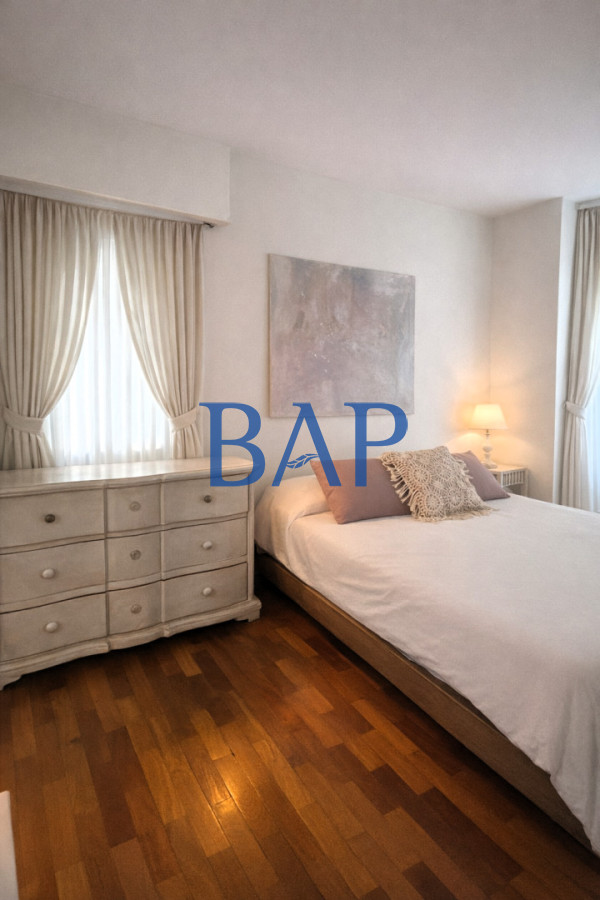 Casa ID.151 - Venta - 4 dorm. - San Nicolas