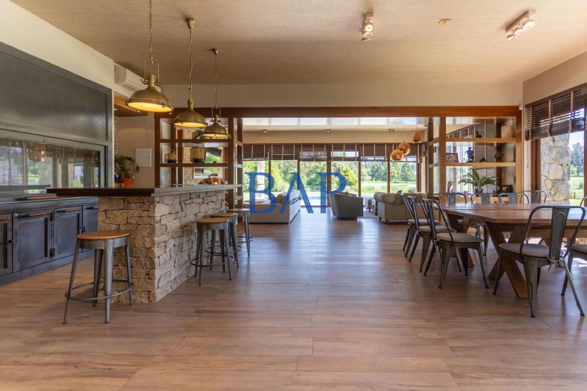 Casa ID.172 - Lomas de la Tahona