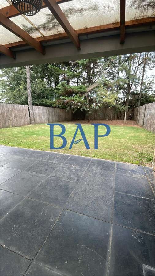 Casa ID.147 - Alquiler - 3 dor. - San Nicolas