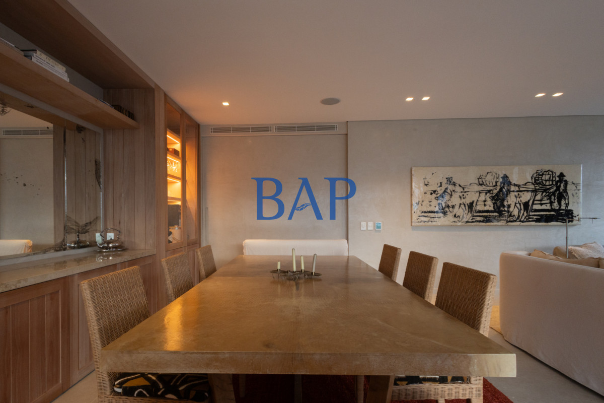 Casa ID.176 -  Venta - Alquiler - 4 dorm. - Los Olivos