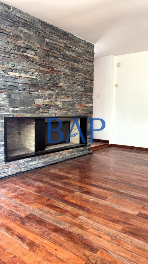 Casa ID.197 - Alquier - 3 dorm. - Barrio San Nicolas