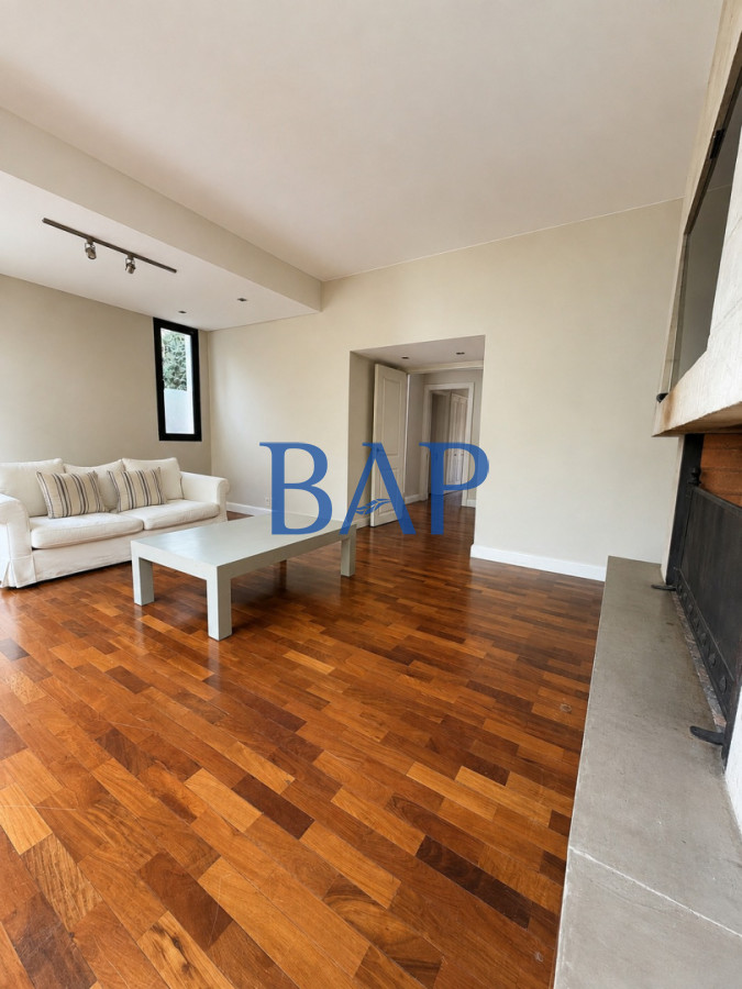 Casa ID.9 - Casa En Barrio San Nicolas