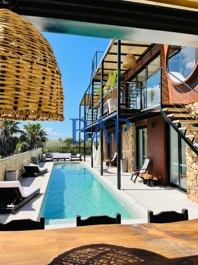 Casa ID.37 - Casa en Altos de Punta Piedras - 4 dorm.