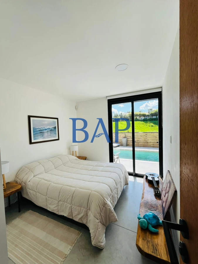 Casa ID.37 - Casa en Altos de Punta Piedras - 4 dorm.