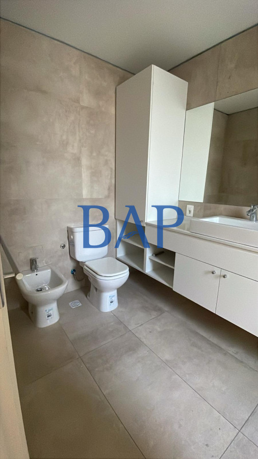 Casa ID.147 - Alquiler - 3 dor. - San Nicolas