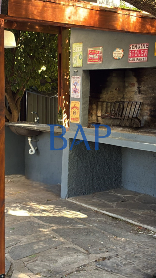 Casa ID.169 - Alquiler - 3 dormitorios - Parque Miramar