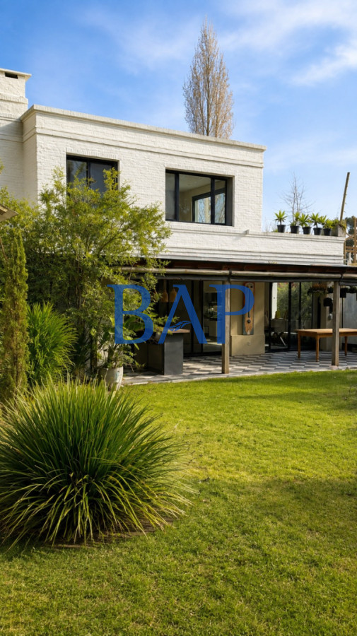 Casa ID.9 - Casa En Barrio San Nicolas