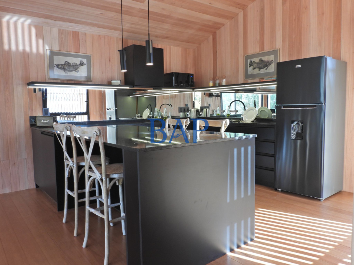 Casa ID.22 - Hermosa Casa De Diseño En Manantiales
