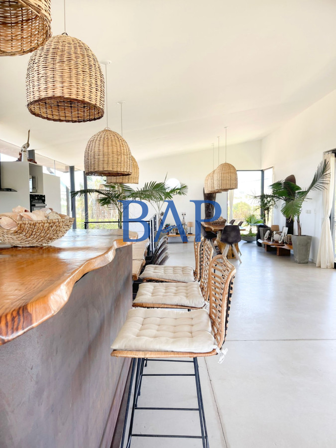 Casa ID.36 - Espectacular Casa En Punta Piedras