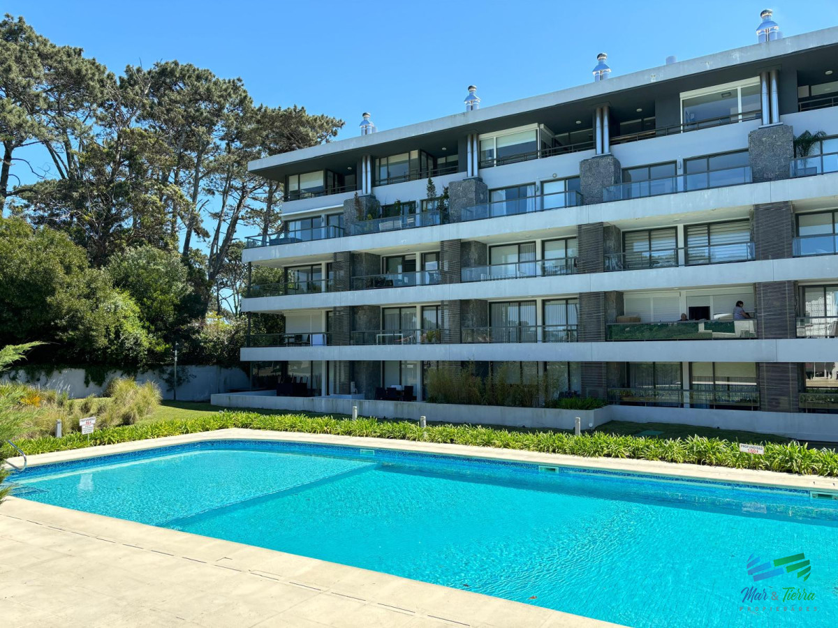 Apartamento ID.4888 - En venta apartamento 2 dormitorios en San Rafael, Punta del Este