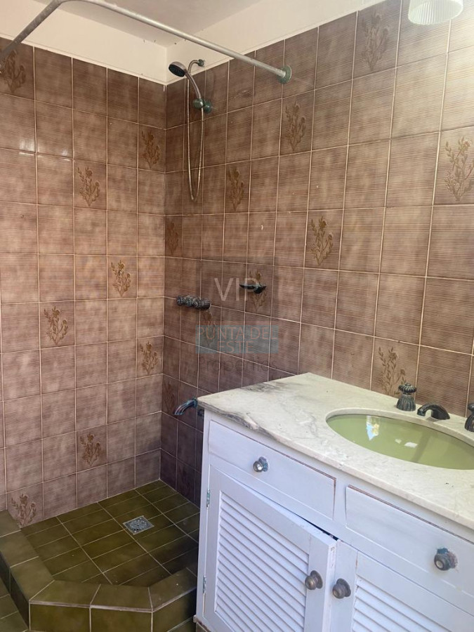 Casa ID.2374 - ALQUILER EN MANSA 4 SUITES PILETA CLIMATIZADA