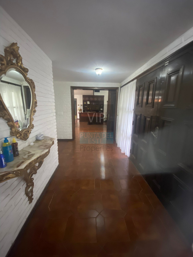 Casa ID.2374 - ALQUILER EN MANSA 4 SUITES PILETA CLIMATIZADA