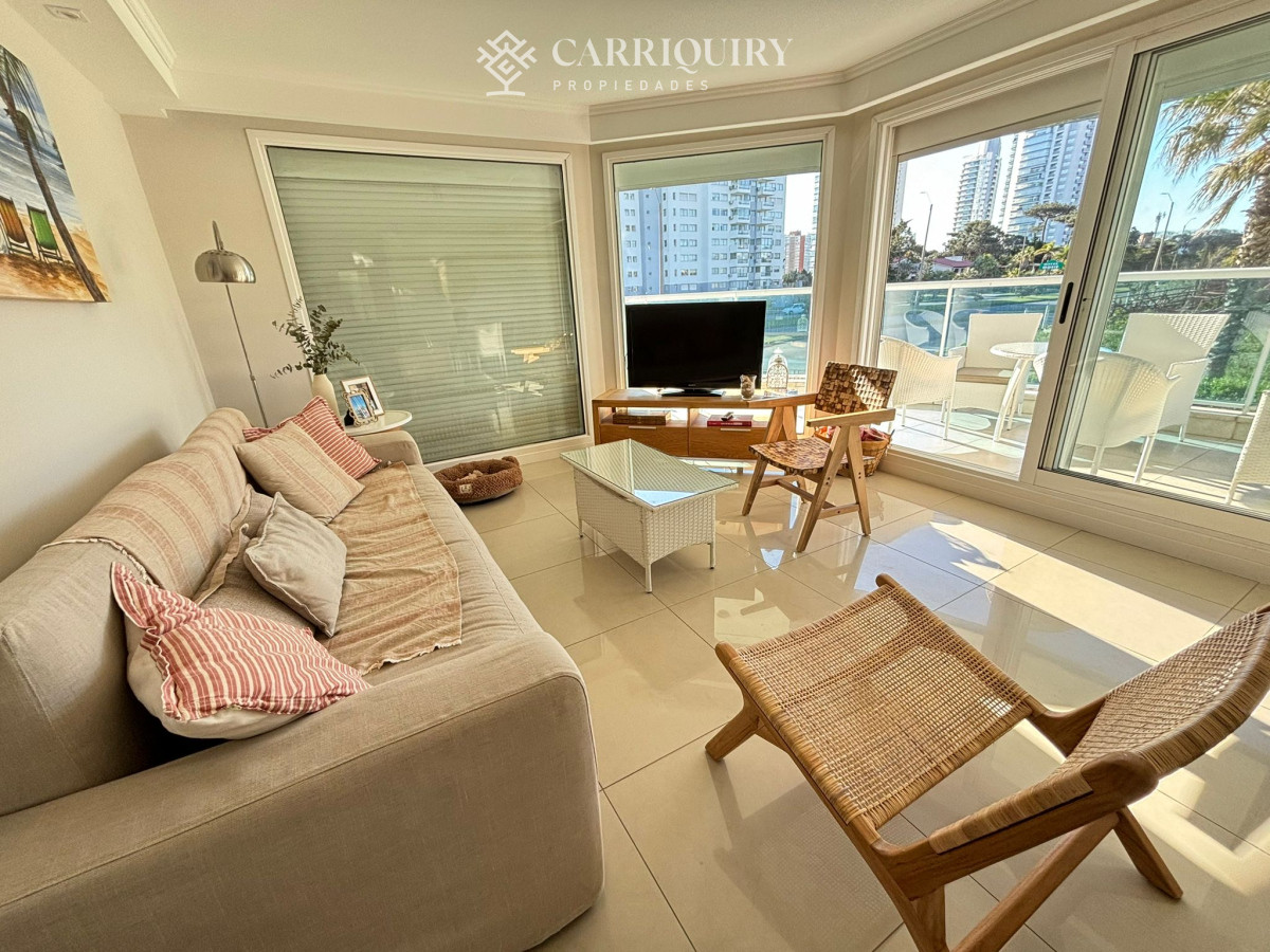 Apartamento ID.9774/ALQUILER-TEMPORARIO-APARTAMENTO-2-DORMITORIOS-Y-DEPENDECIA-CASINO-TOWER-PLAYA-MANSA - ALQUILER EN CASINO TOWER 4 DORM