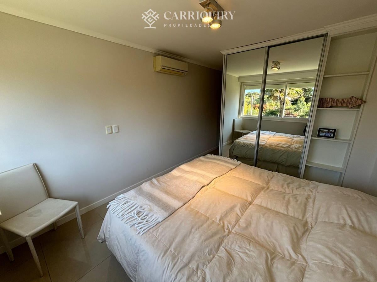 Apartamento ID.9774/ALQUILER-TEMPORARIO-APARTAMENTO-2-DORMITORIOS-Y-DEPENDECIA-CASINO-TOWER-PLAYA-MANSA - ALQUILER EN CASINO TOWER 4 DORM