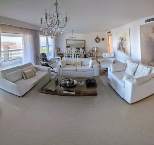 ALQUILER AQUARELA 4 SUITES
