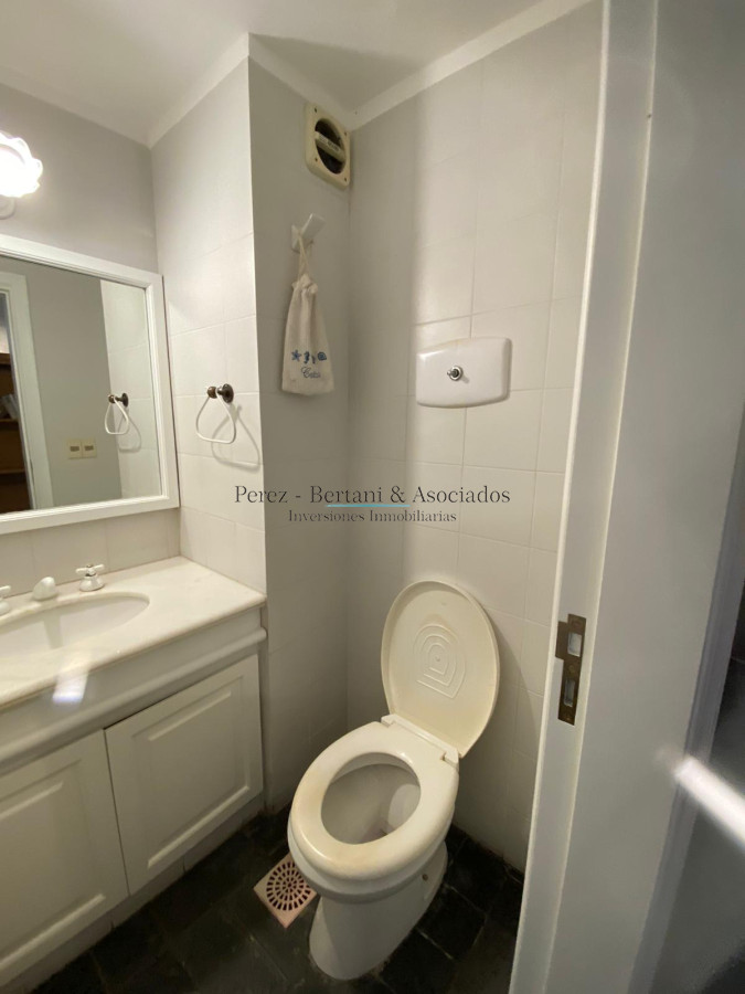 Apartamento ID.1014 -  RINCON DEL INDIO, PRIMERA LINEA CON PARRILLERO